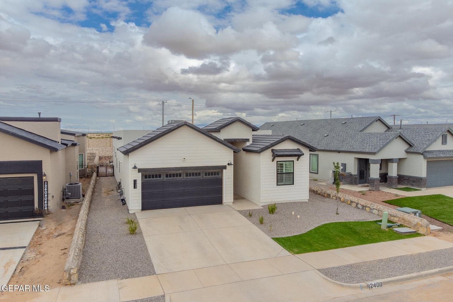 12400 Polo Norte _ 066