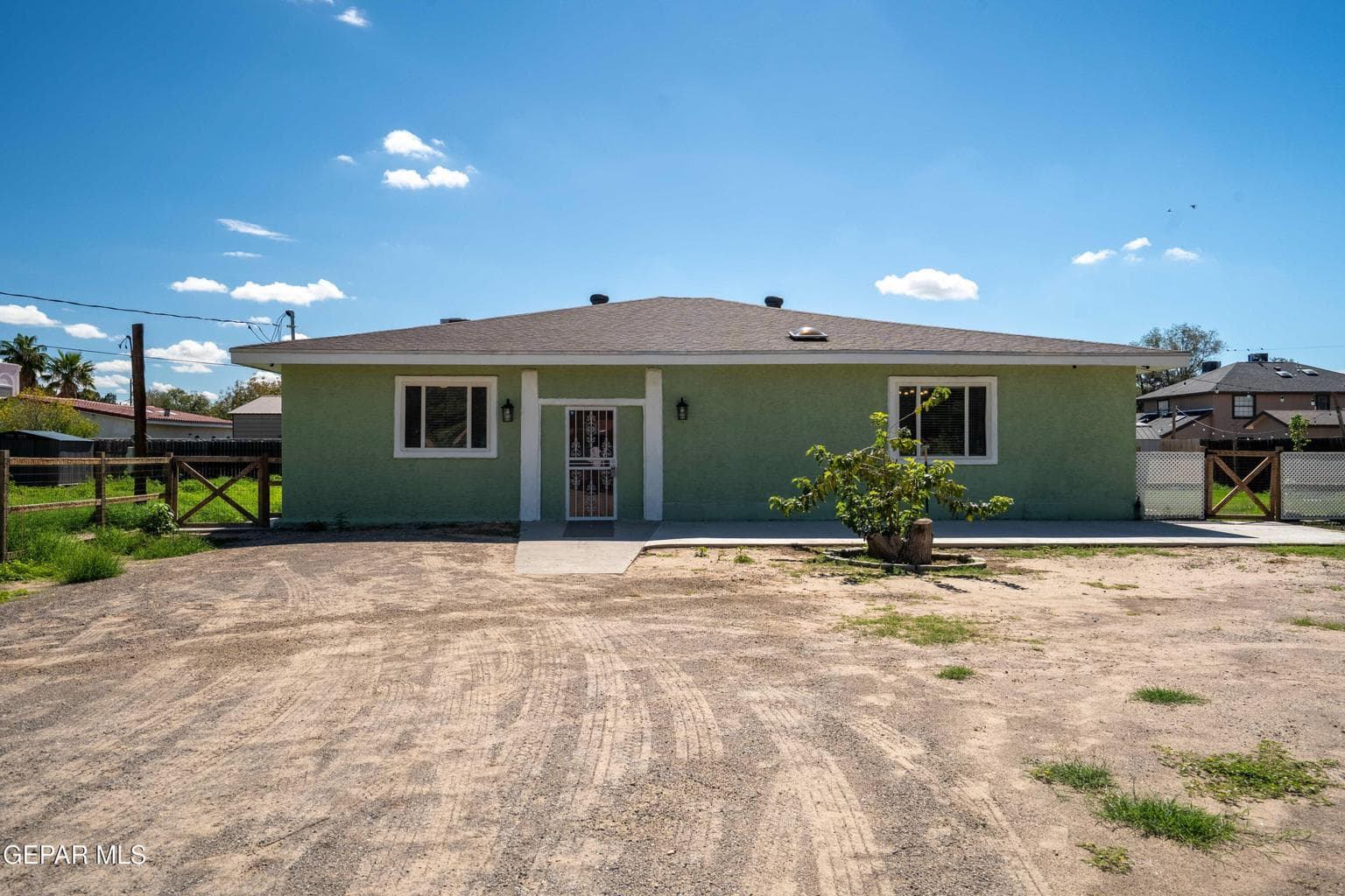 640 McAdoo Drive