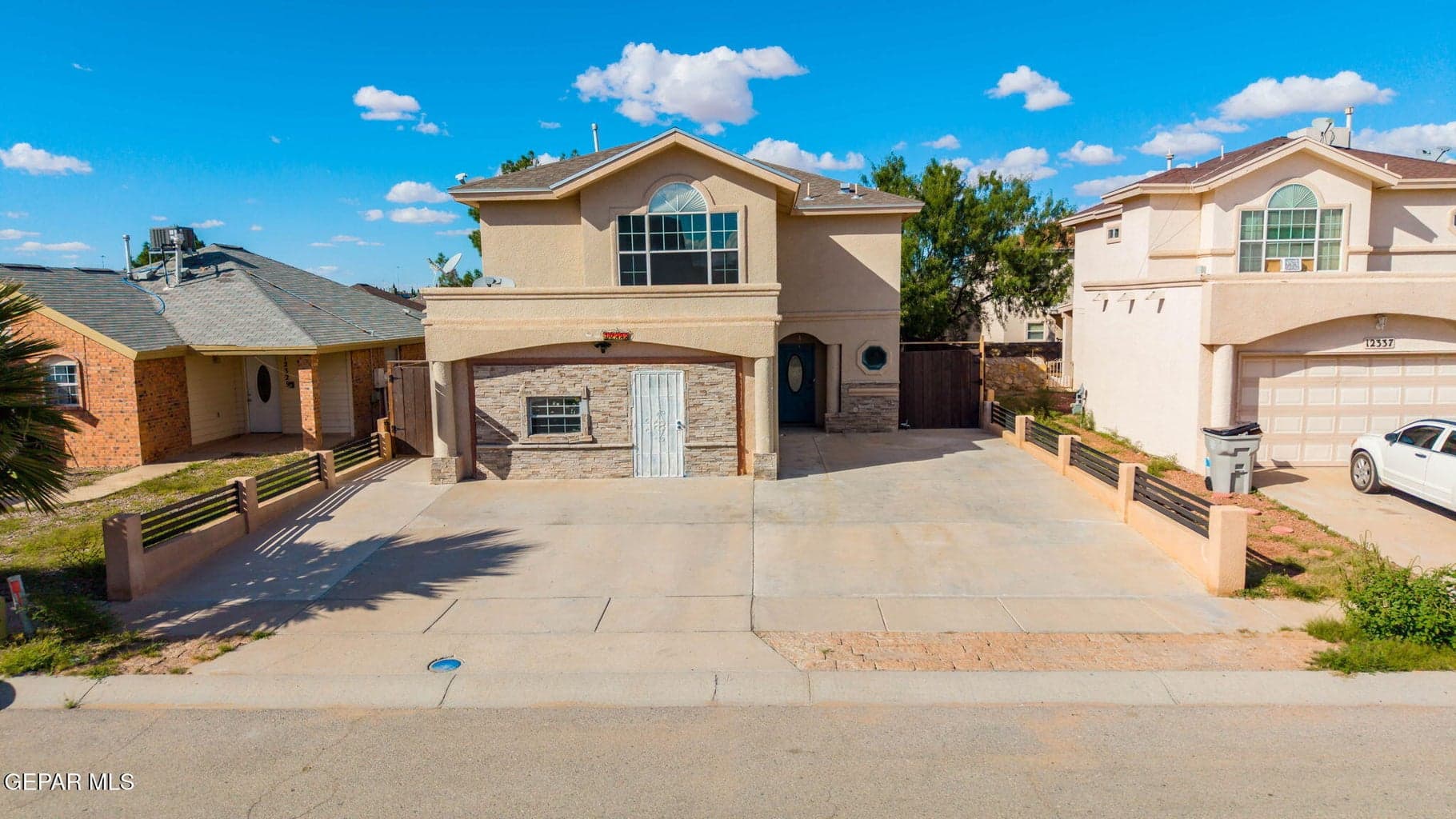 12333 Tierra Inca Drive