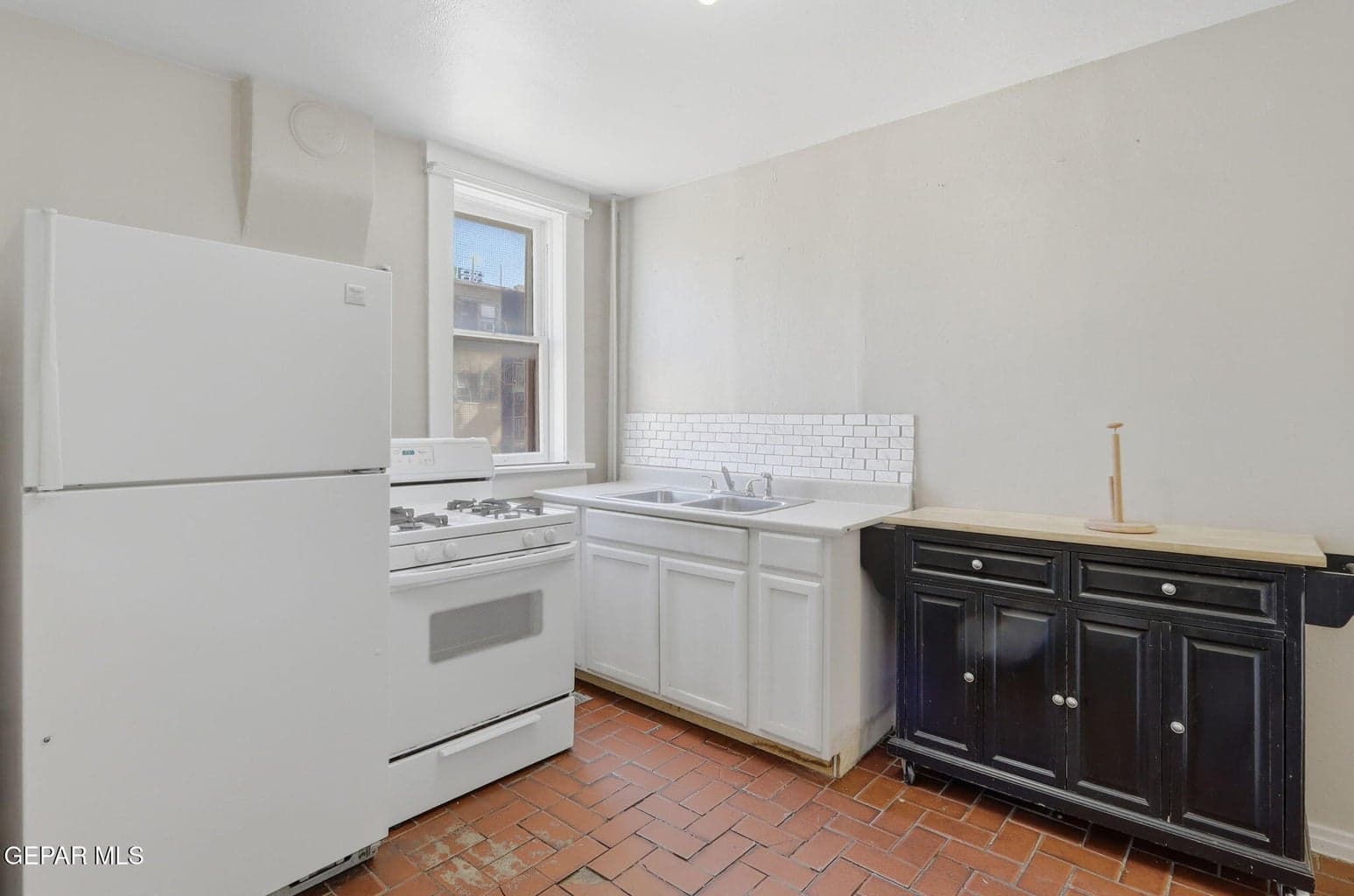 Apartment 505