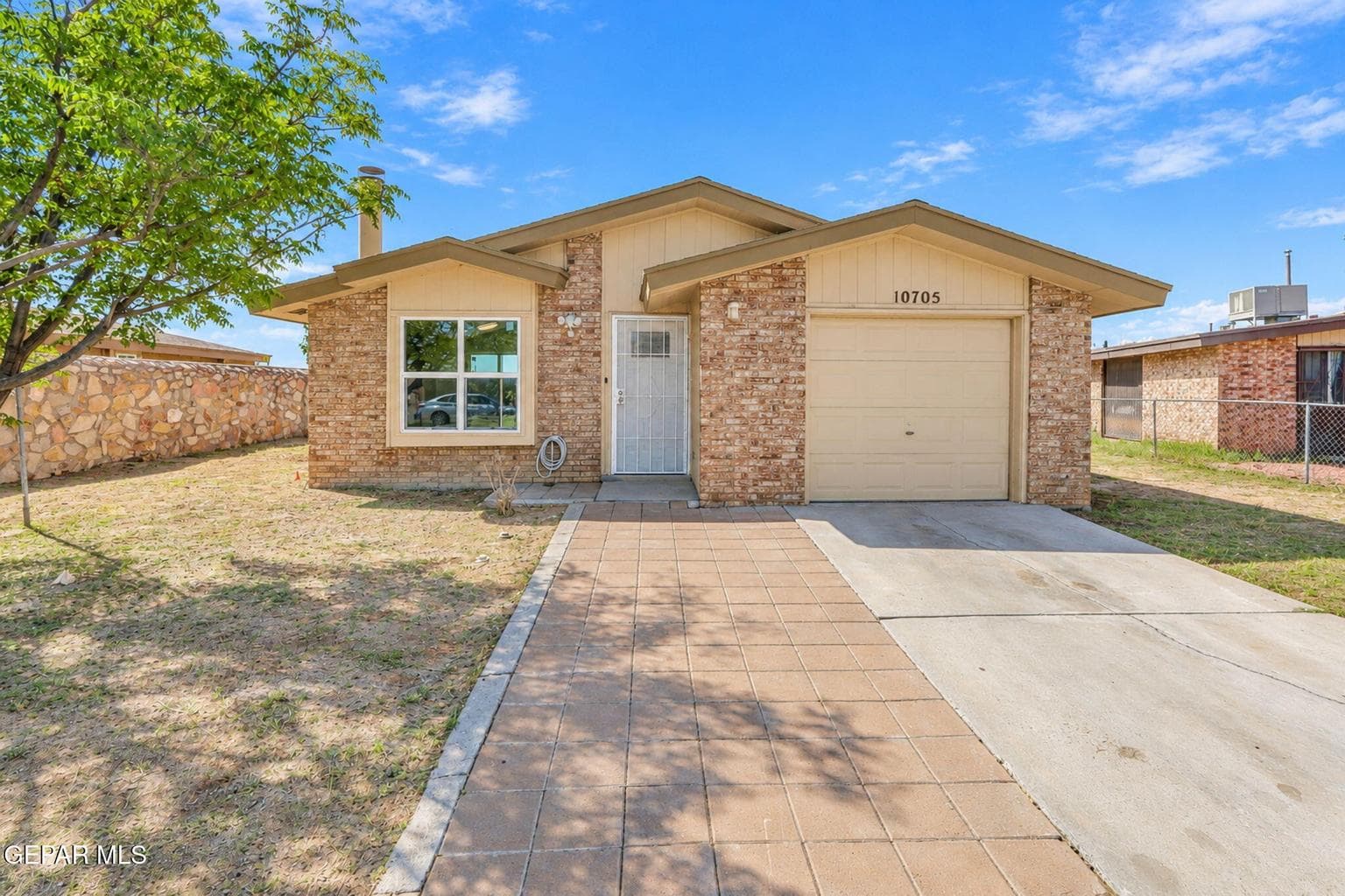 10705 RHYOLITE Drive