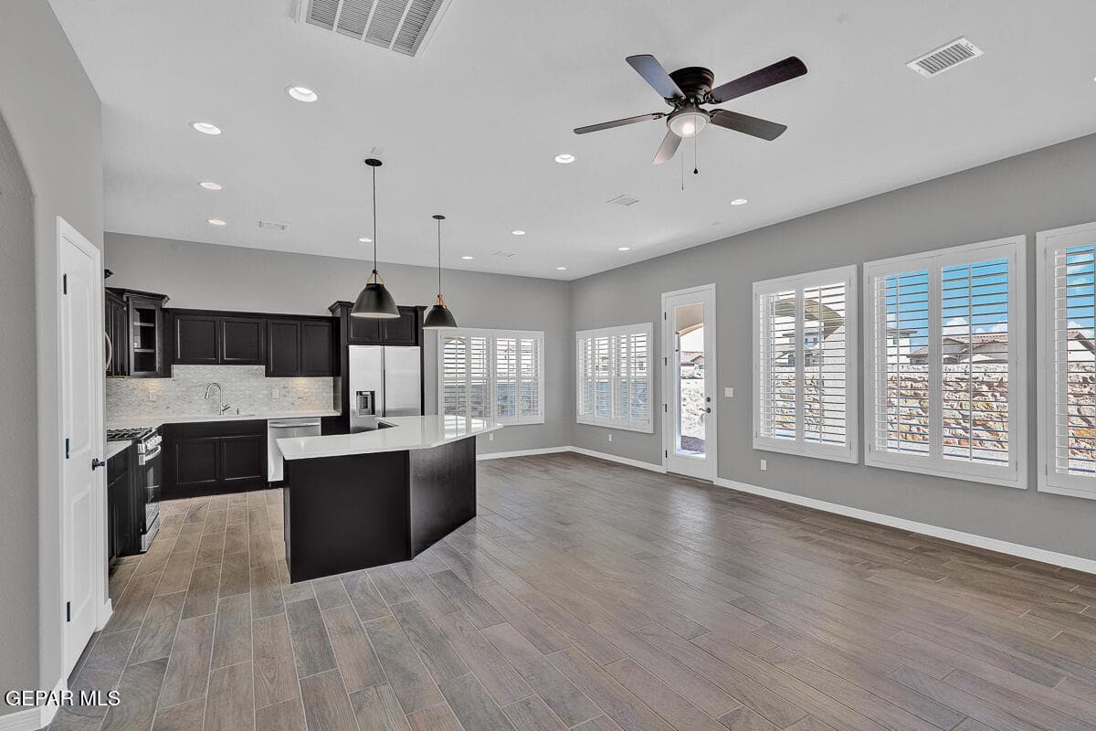 13599 Hazelwood -18