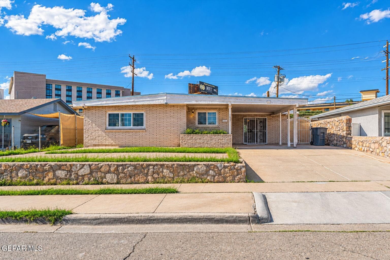 1037 N CLARK Drive