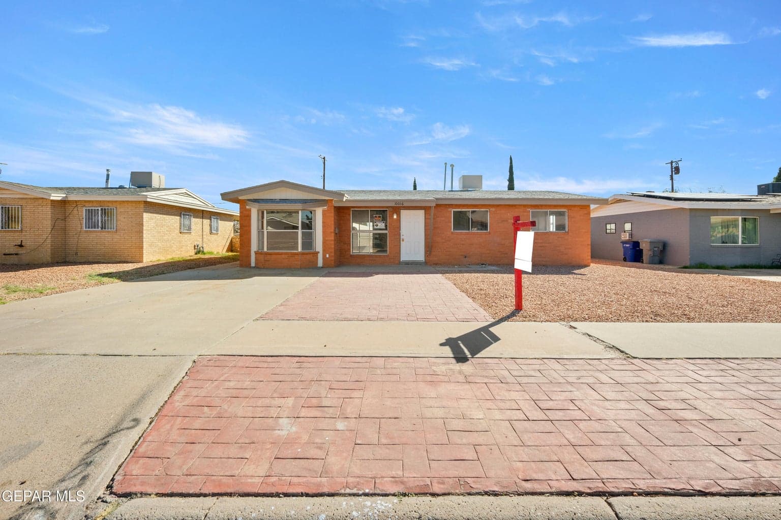 10016 NESBIT Avenue