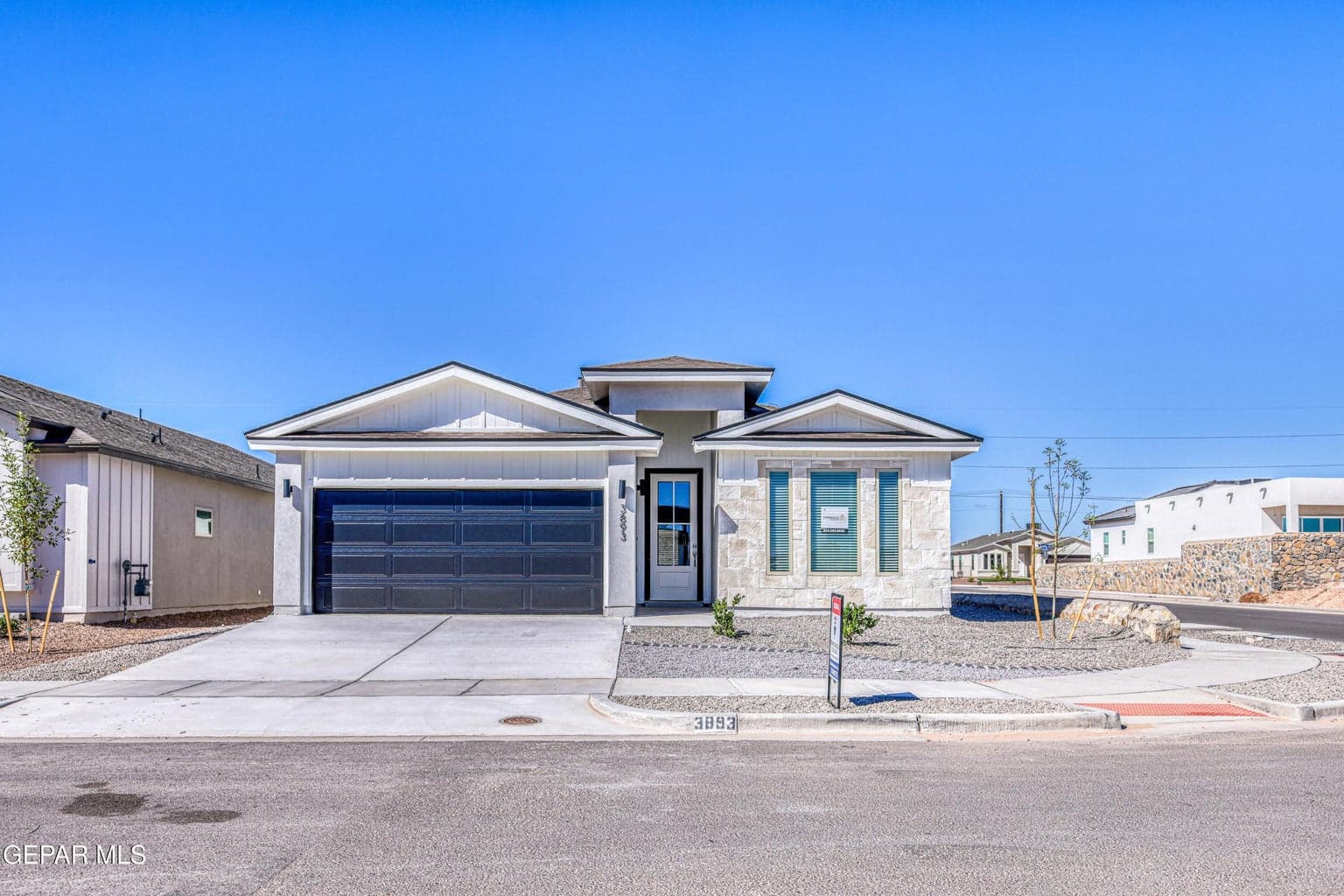 3893 PERSPECTIVE Street
