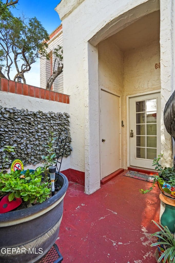 6201 Escondido Drive 7D