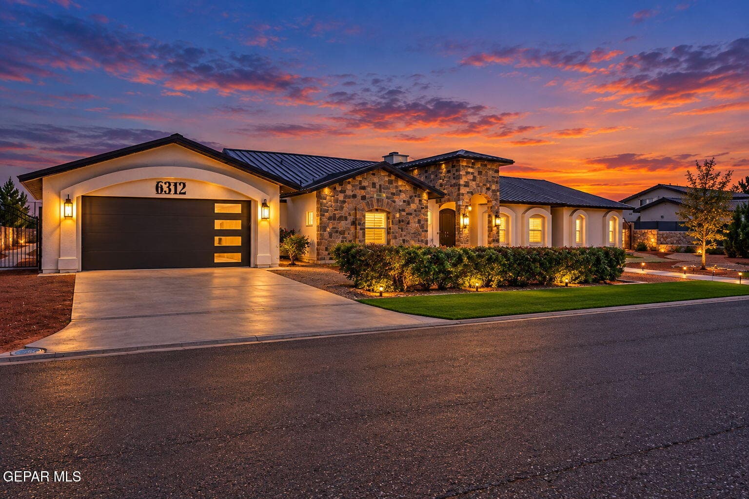 6312 CAMINO NUEZ