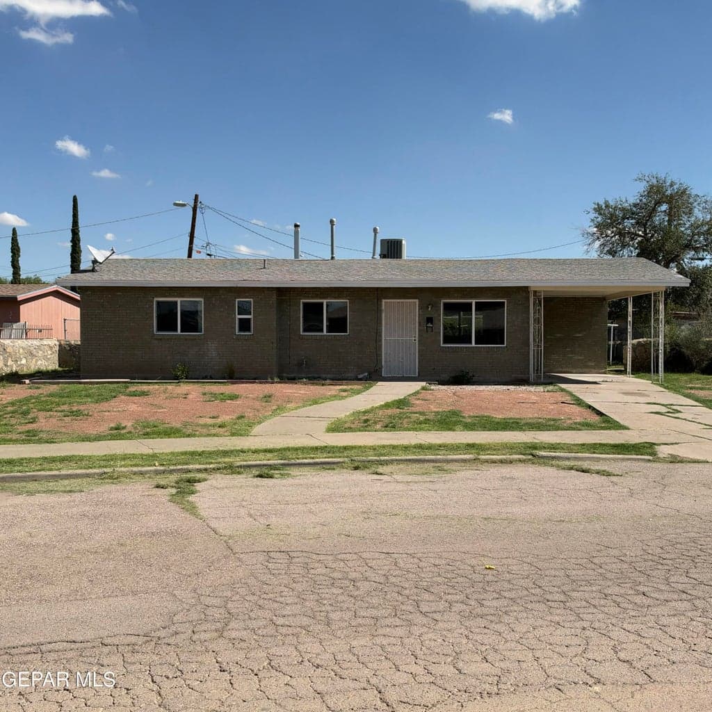 7505 ELLIOTT Drive