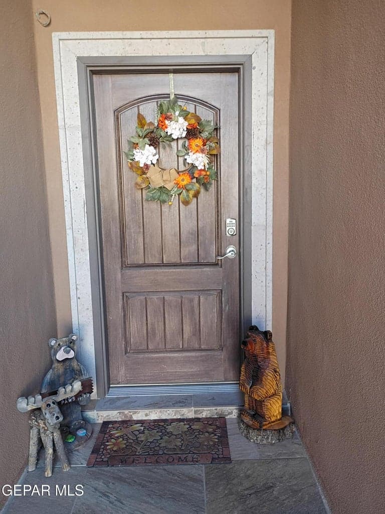 1000027046