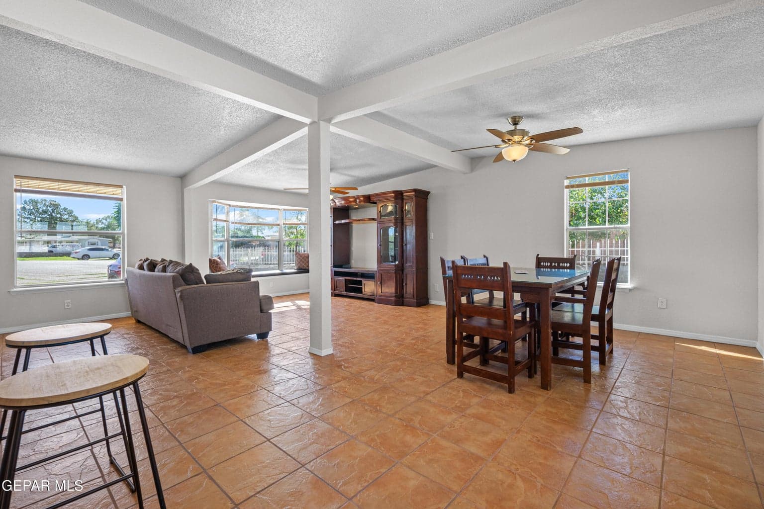 7800-Dolores-MLS-Camera-Guy-7