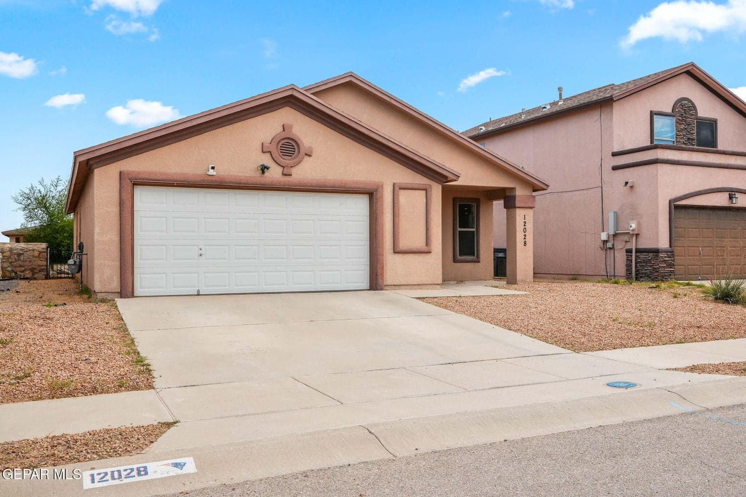 12028 Copper Mine Ln-2