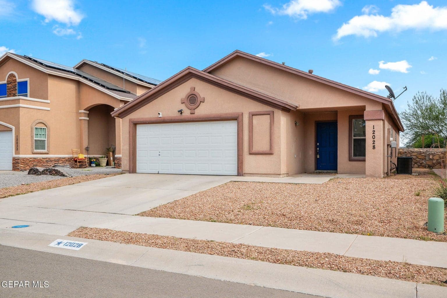 12028 Copper Mine Ln-3
