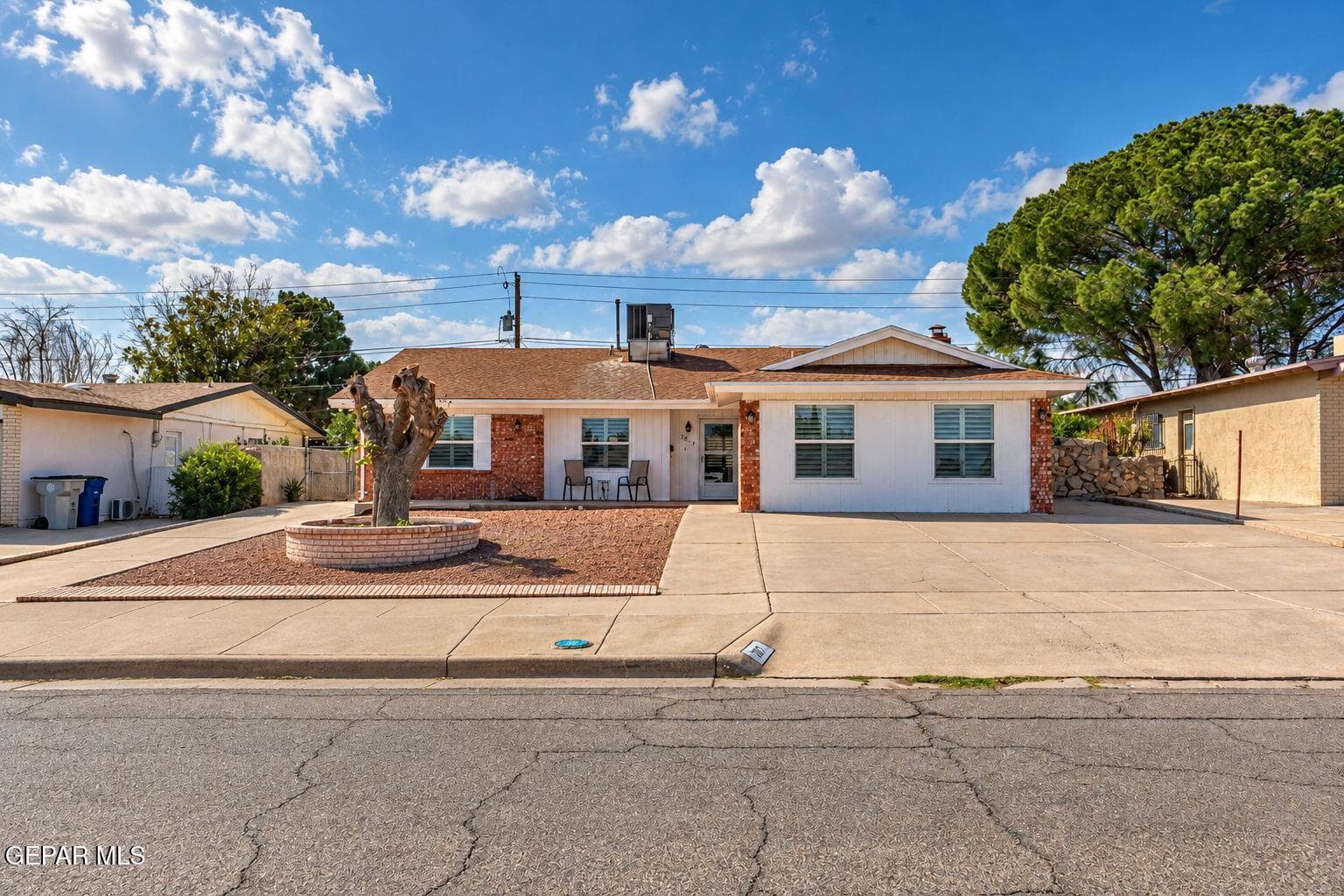 2817 ARCHIE Drive