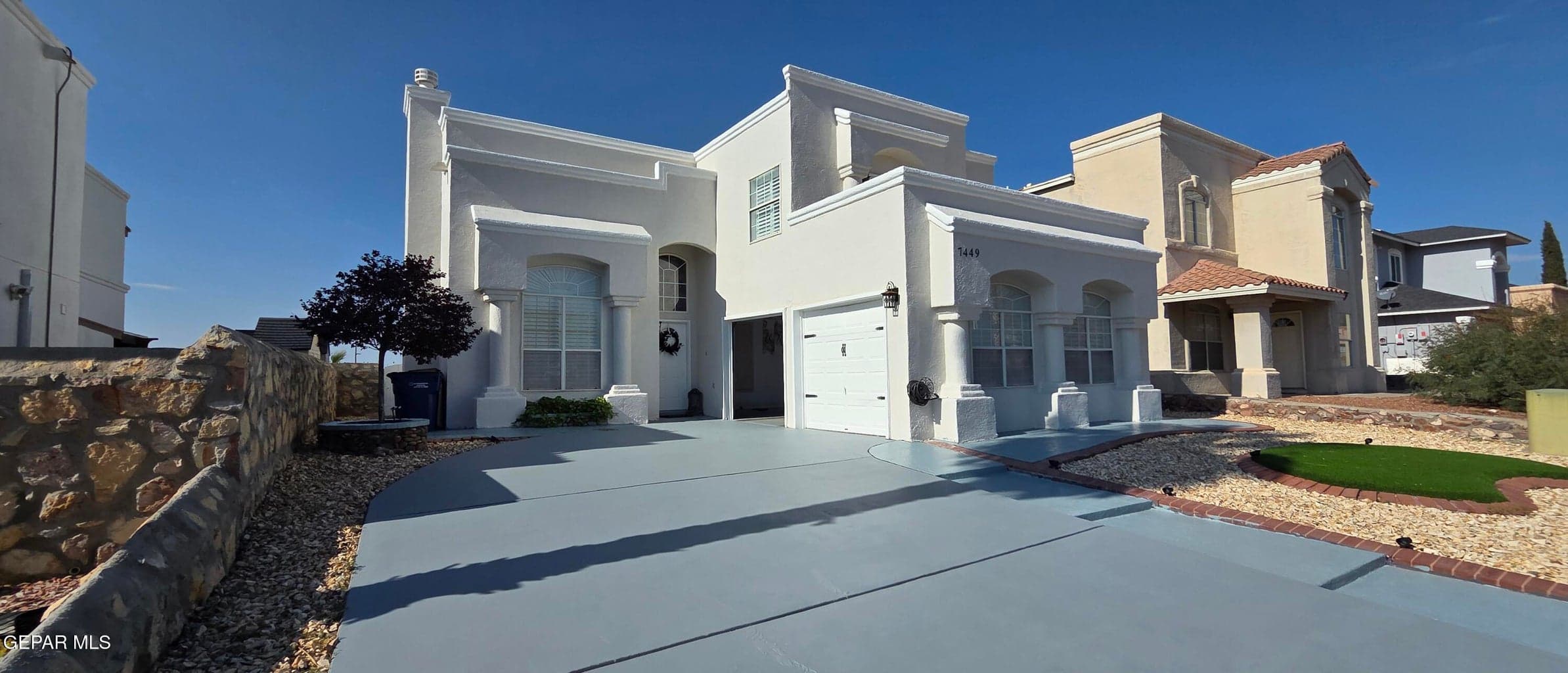 Side Entry Garage