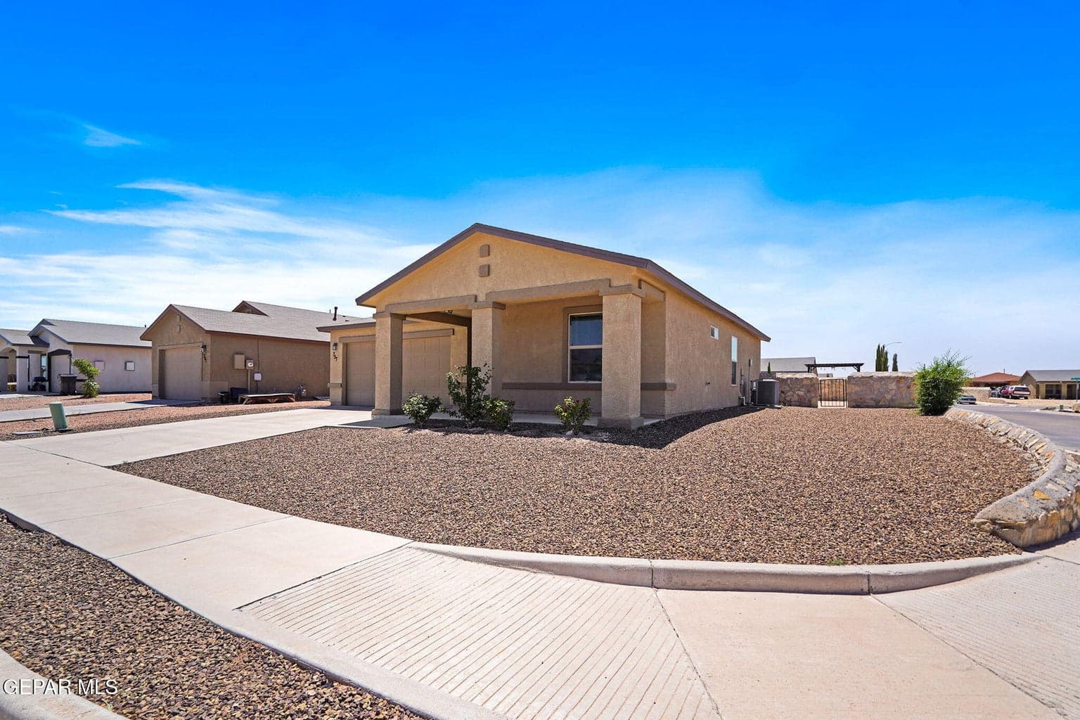 4-web-or-mls-DSC08702