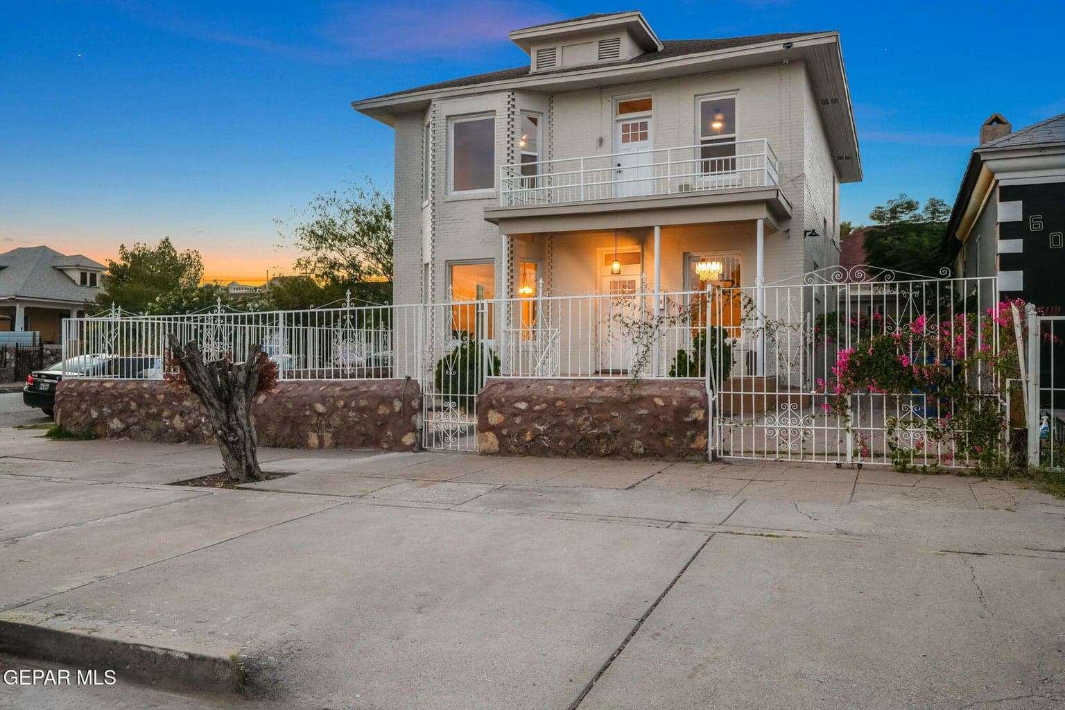 601 E Nevada Ave-2