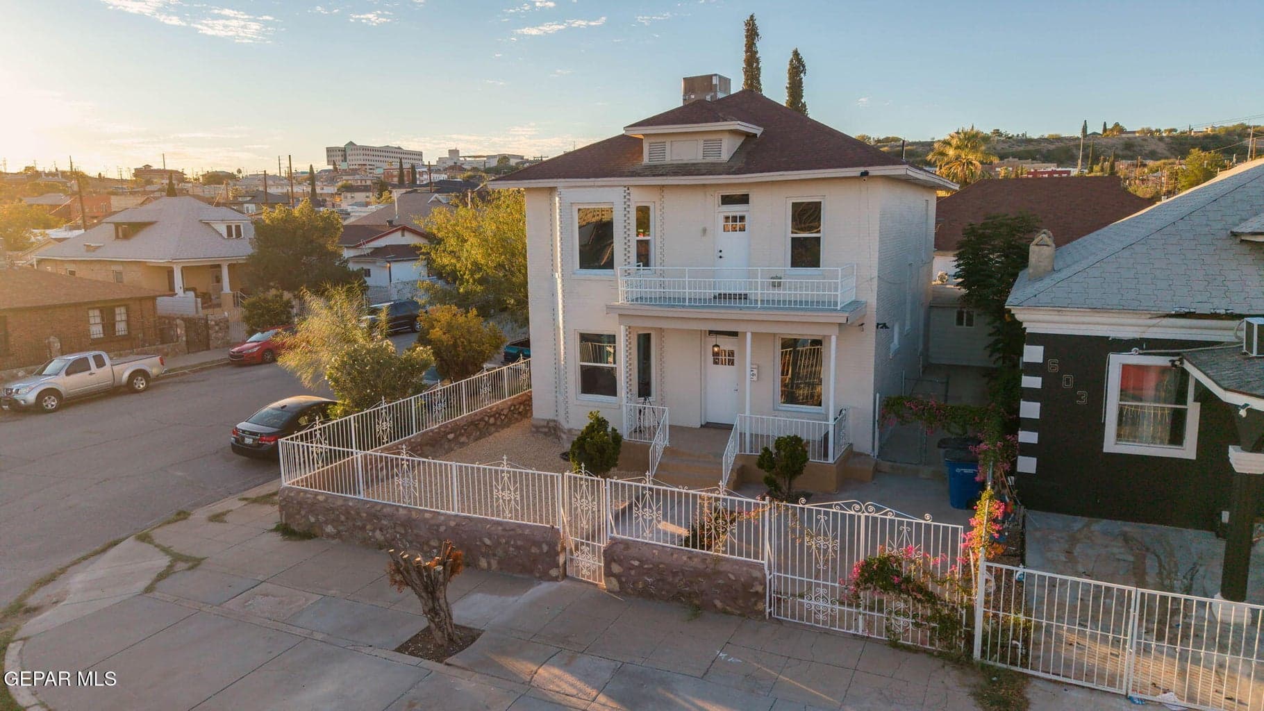 601 E Nevada Ave-48