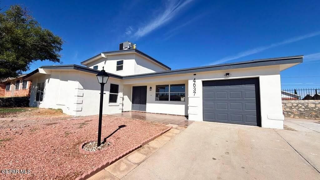 4637 TUMBLEWEED Avenue