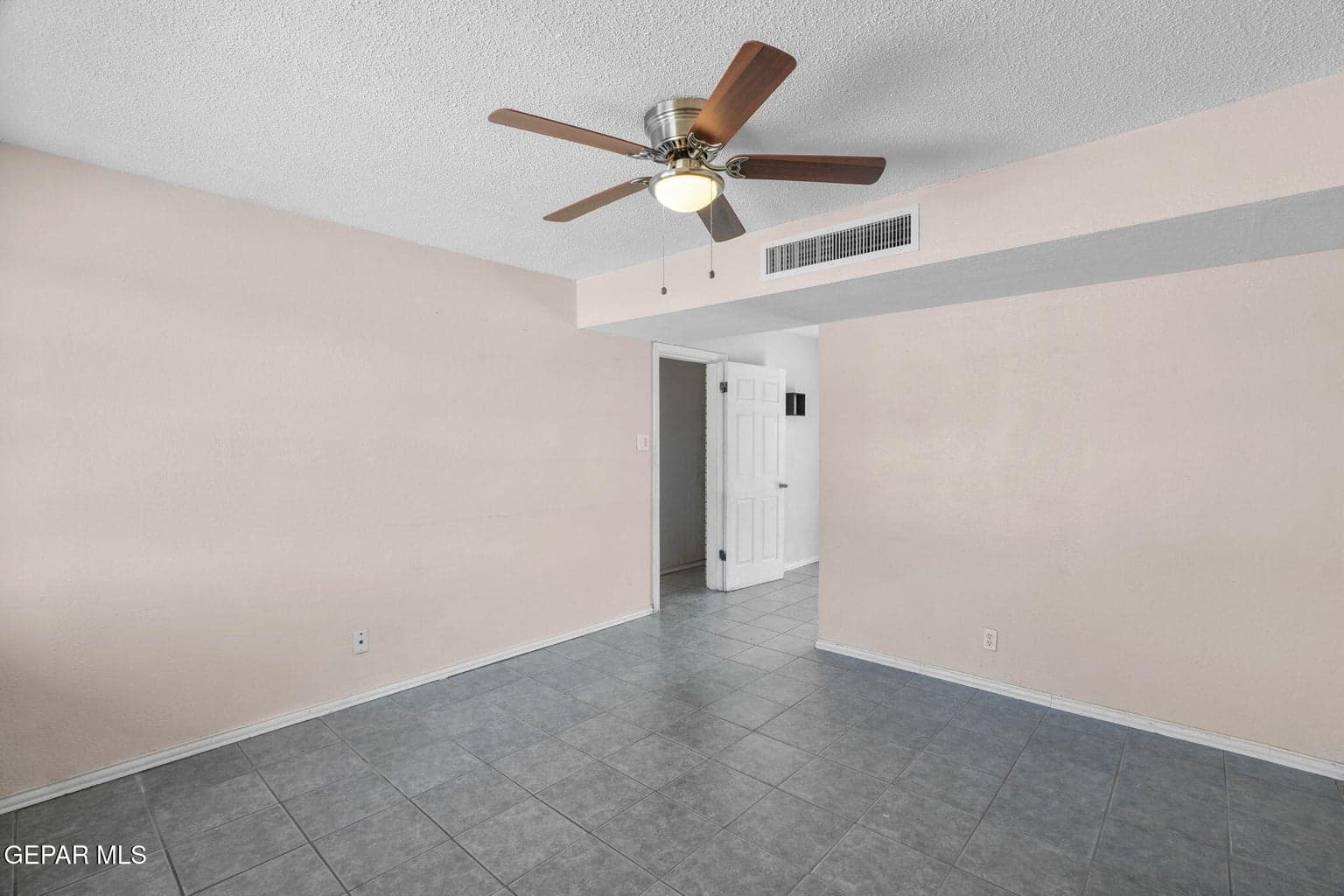 14796 Bombay Ct-5