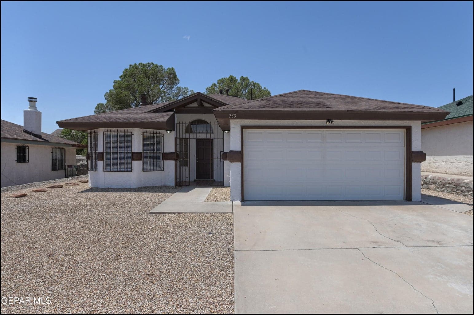 Photo of 733 HEMPSTEAD Drive