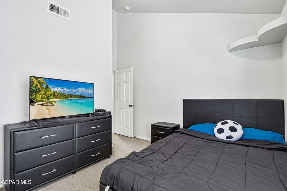 2-web-or-mls-IMG_3780