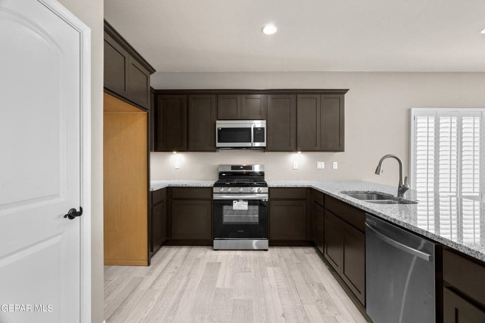 13828 Paseo De Miel-7