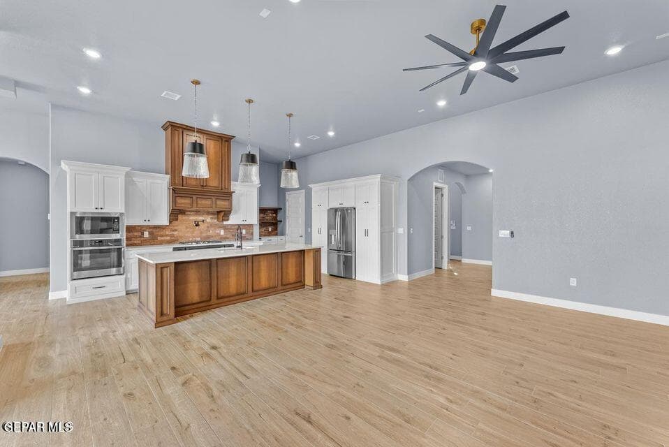 20251121175938538888000000-o