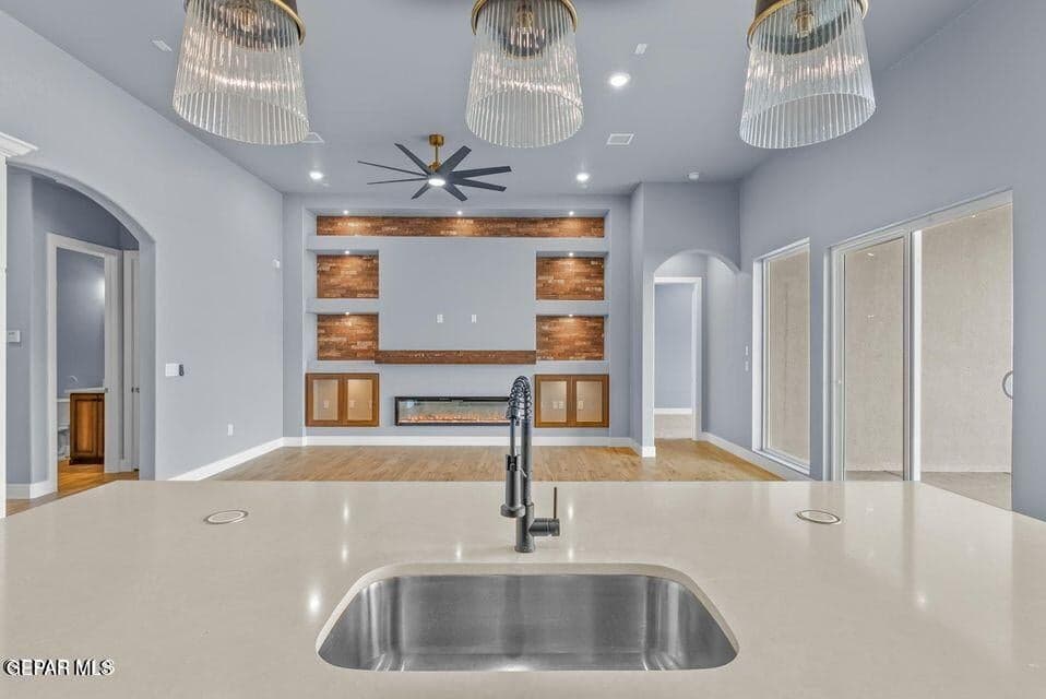 20251121175945134168000000-o