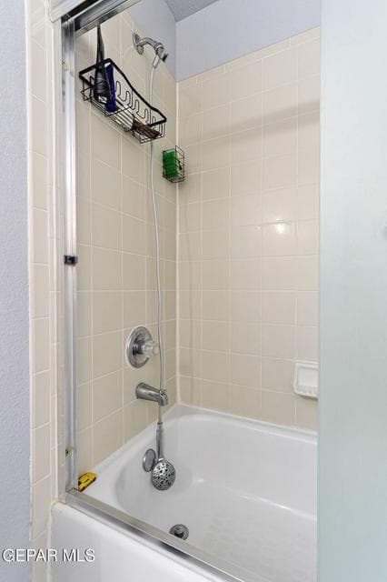 e7f6184a-b2c9-4600-bfec-d8930ea10825