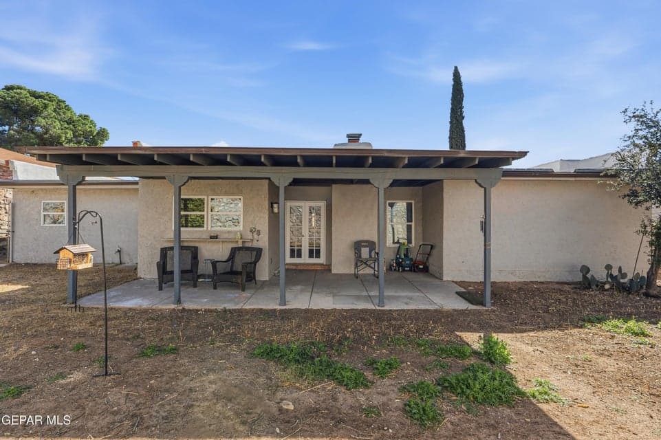 6609 Mesa Grande Ave