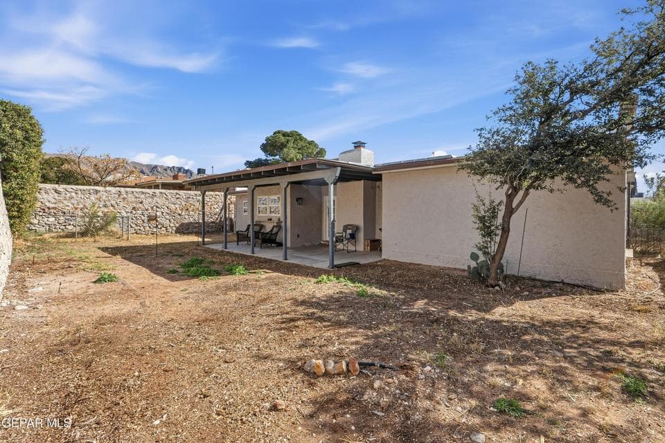 6609 Mesa Grande Ave