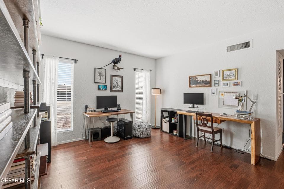 6609 Mesa Grande Ave