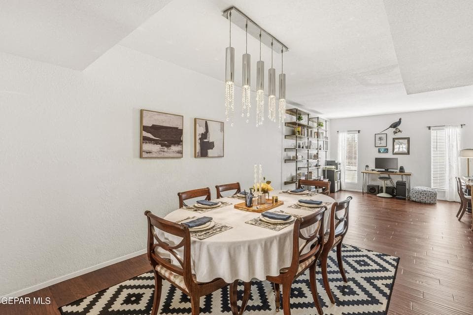 6609 Mesa Grande Ave