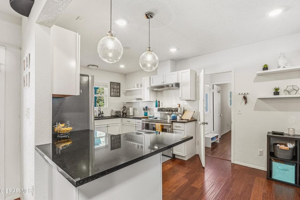 6609 Mesa Grande Ave