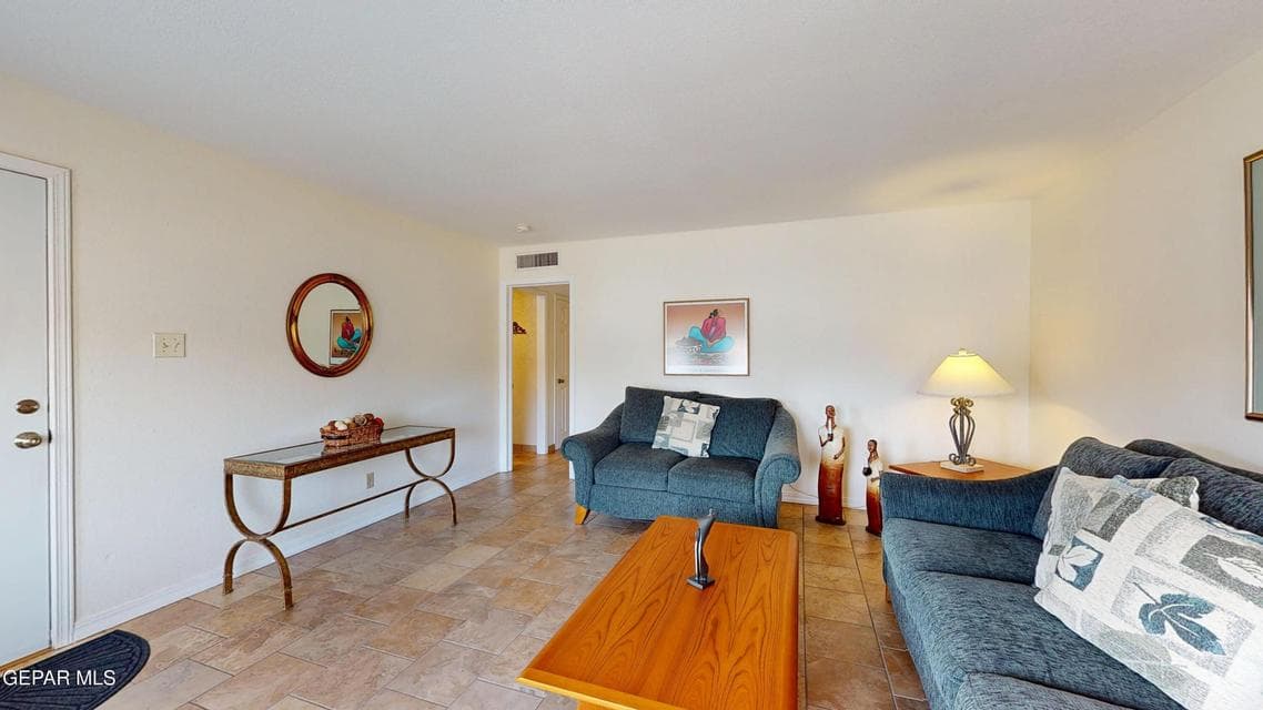 8612-Arboleda-Dr-02272026_111114