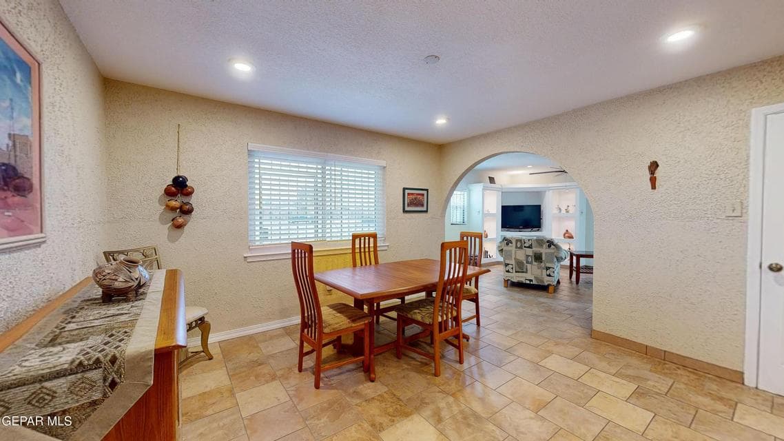 8612-Arboleda-Dr-02272026_111132