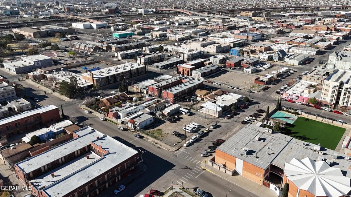 57BD4CD6-4C16-4C06-B205-CA4648596610