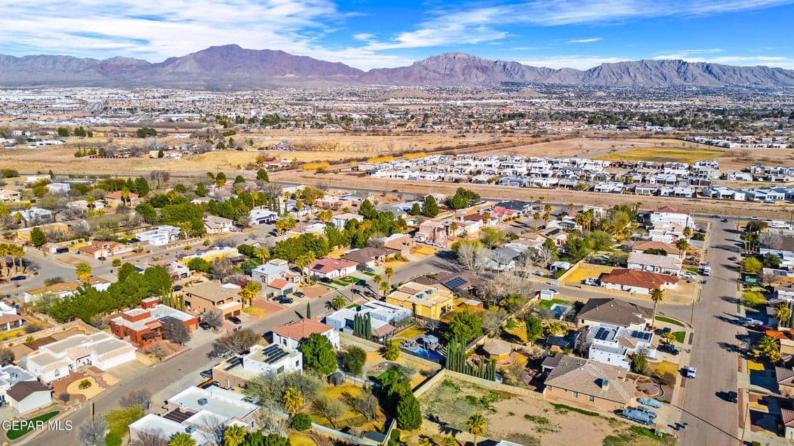 OSCAR PEREZ EDITED-6