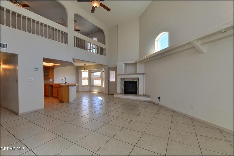 Tierra Tania 3832 (6)