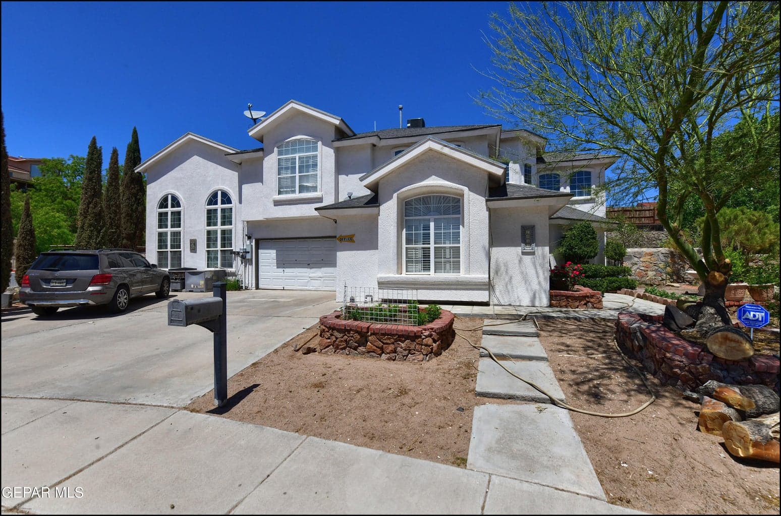 7433 EMMETT LARKIN Place