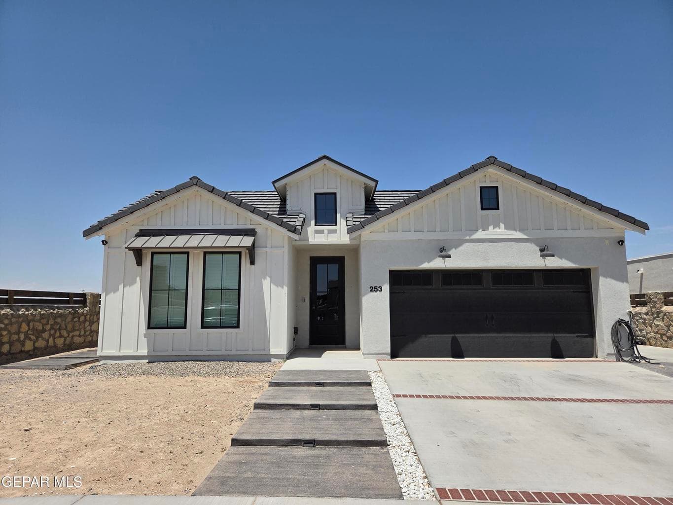 253 PLAYA VISTA Court