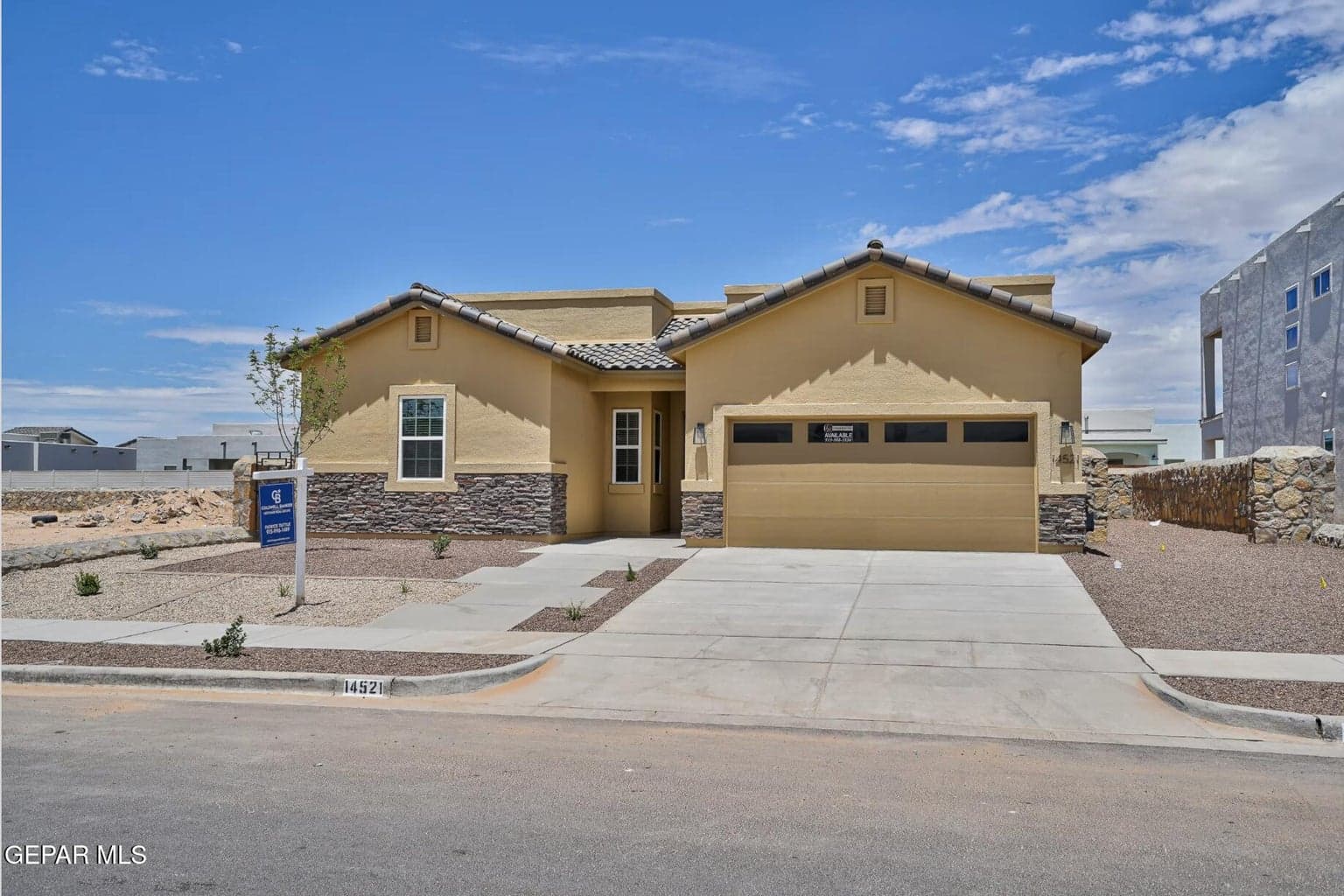 812 Fairford Place