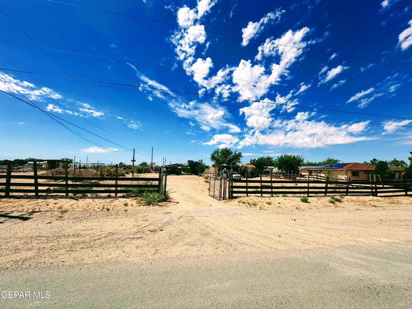15030 COLONIA TIERRA Road