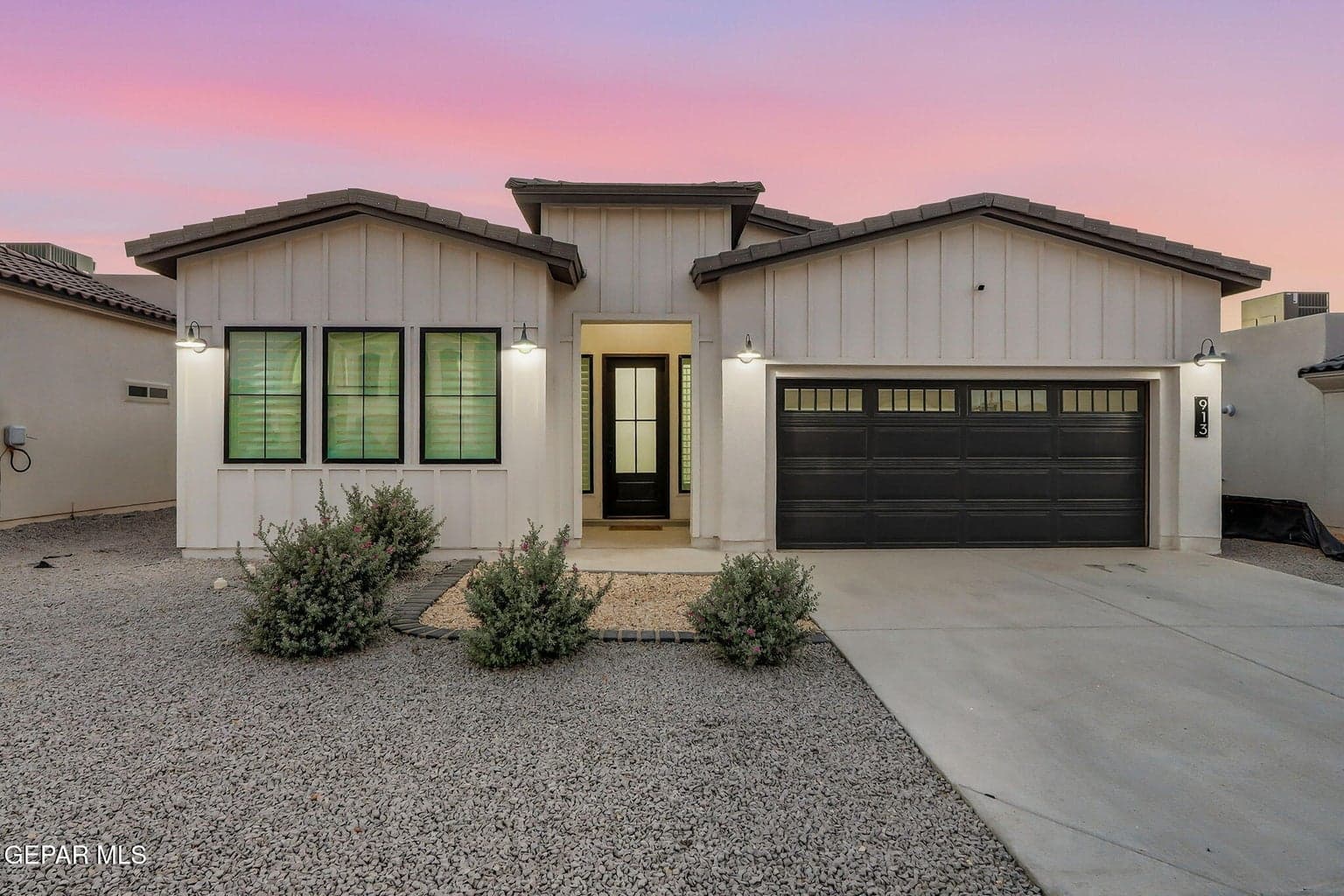 913 Summer Night Place