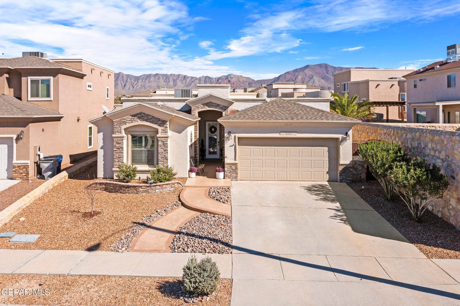 7880 Enchanted View Drive