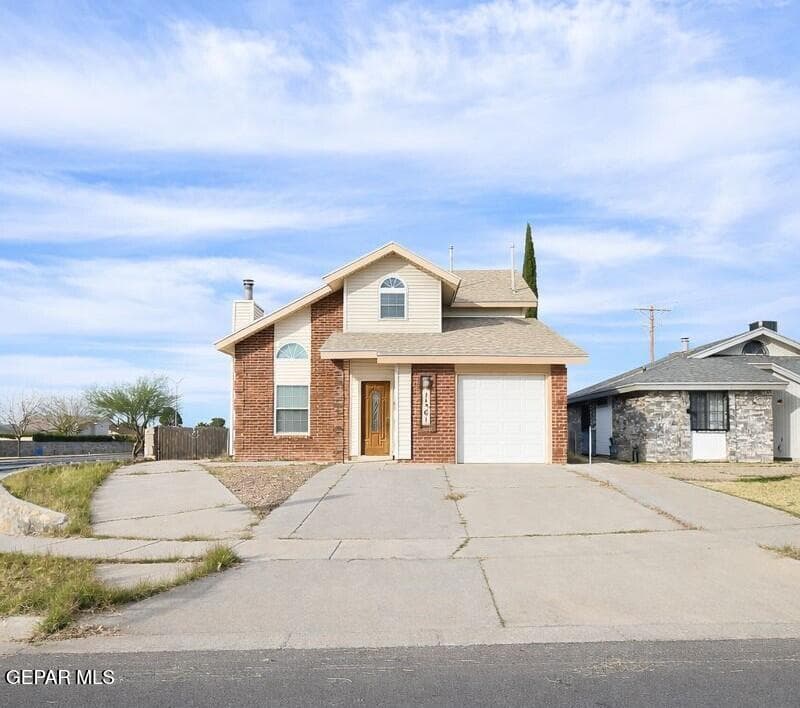 11301 Tenaha Avenue