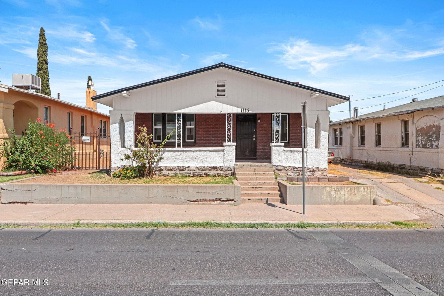 1116 N COPIA Street