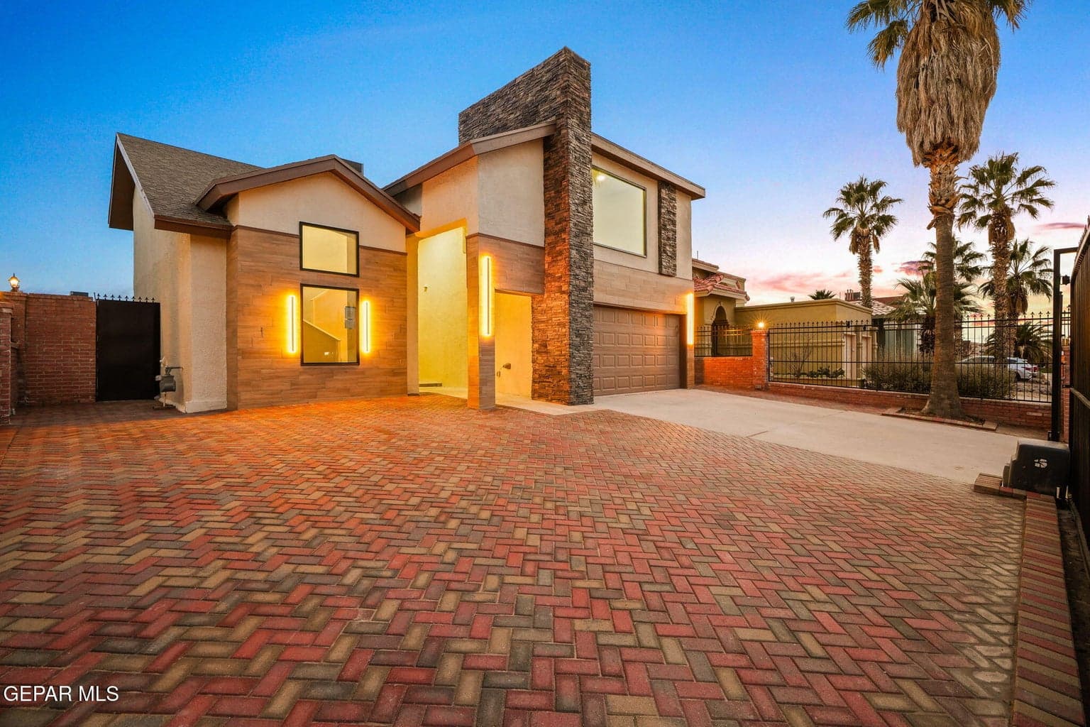 7216 DESERT JEWEL Drive