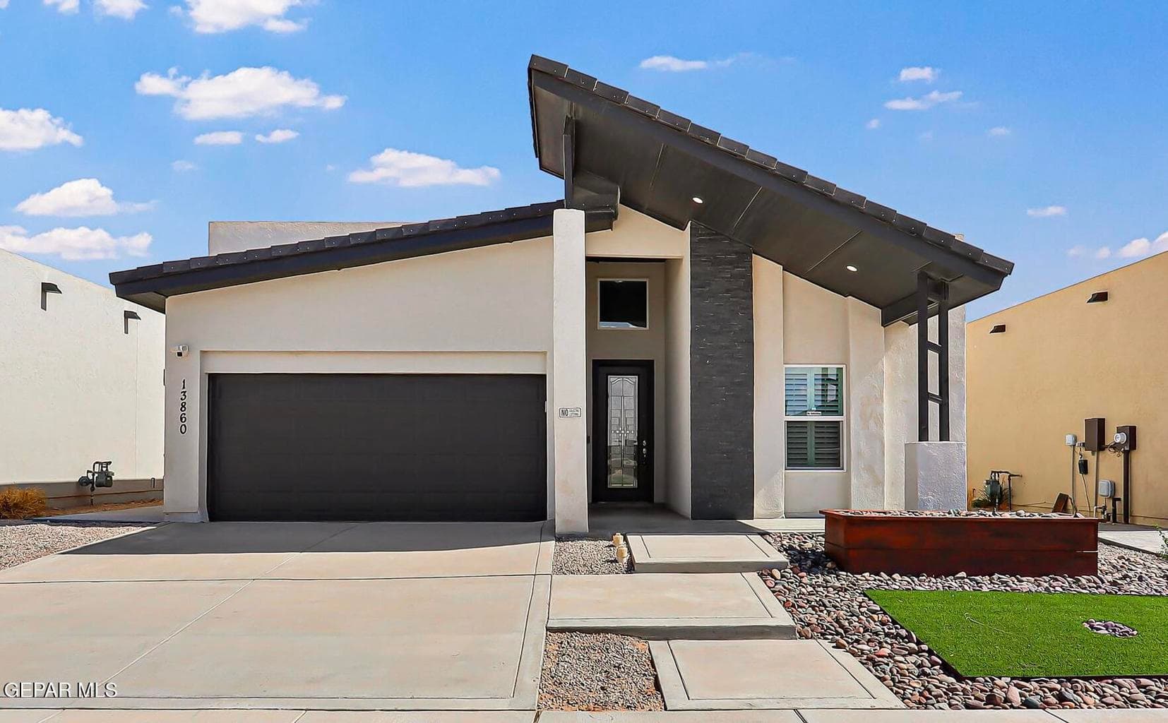 Photo of 13860 Summer View Avenue