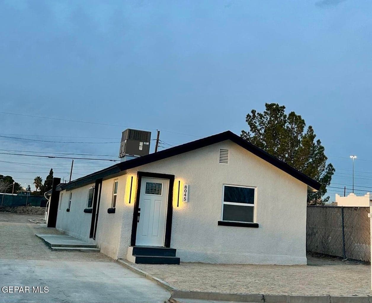 8045 GILBERT Drive